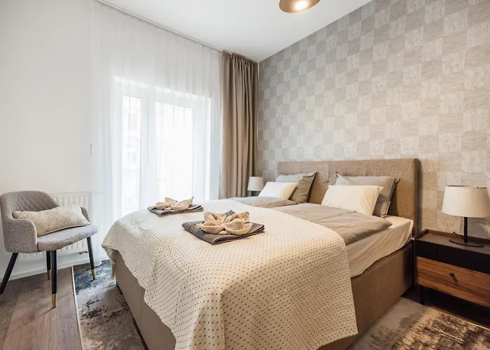 Sleek Premium Apartment With Parking